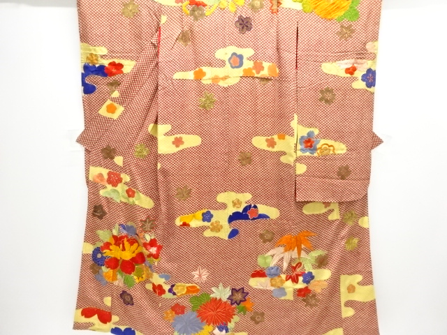 JAPANESE KIMONO / ANTIQUE FURISODE / SILK / EMBROIDERY / EGASUMI PATTERN